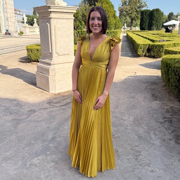 Yellow Pleated Ruffled Cap Sleeve Cut Out Lace Up Gown - Picture 1 of 5
